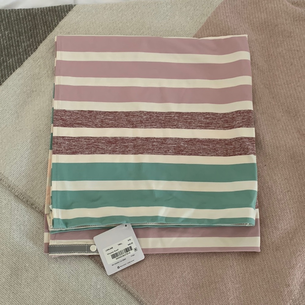 lululemon scarf